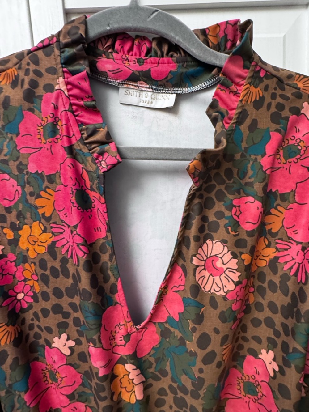 Floral Print Tiered Mini Dress in Fuchsia and Brown - Picture 2 of 3